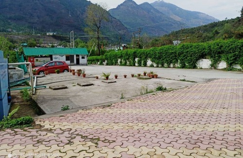 Naggar Hotel | Snow Touch Resort By Sriniwasa Hotels