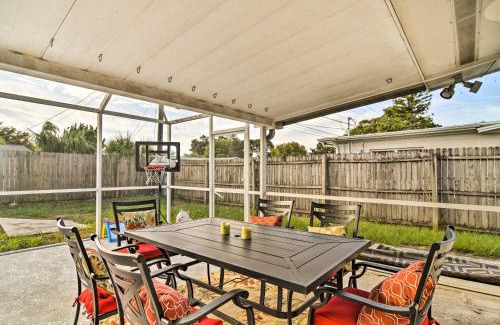 Bradenton House | Snowbird Sanctuary with Covered Patio in Bradenton