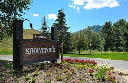 Sun Valley Apartment | Snowcreek 1580
