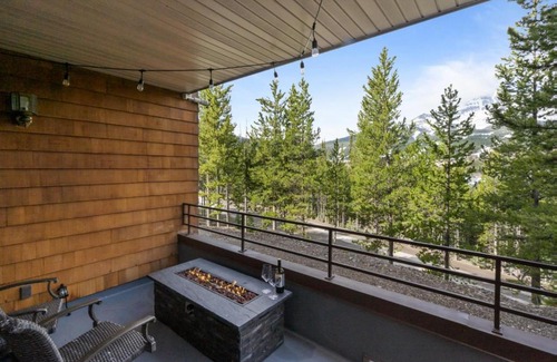 Big Sky House | Snowflake at Skycrest
