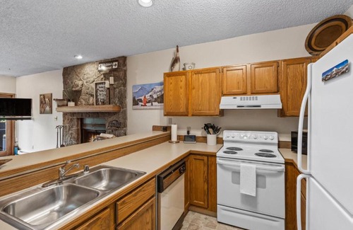 Big Sky House | Snowflake at Skycrest