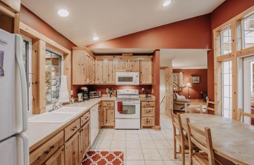 Glacier House | Snowline Cabin 34 - Great English Tudor-style home with hot tub Now with Wifi
