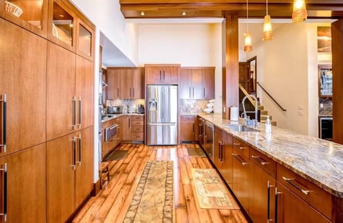 Snowmass Village Apartment | Snowmass Village by Gondola Resorts