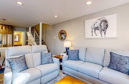 Snowmass Village Apartment | Snowmass Village by Gondola Resorts