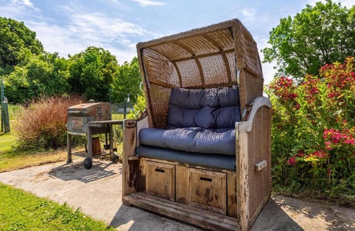 Divitz-Spoldershagen House | Snug Holiday Home in Divitz Spoldershagen near Skydiving