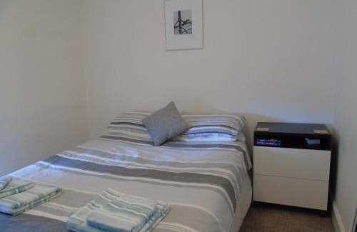 Helensburgh Apartment | Snug - Krayr Apartment