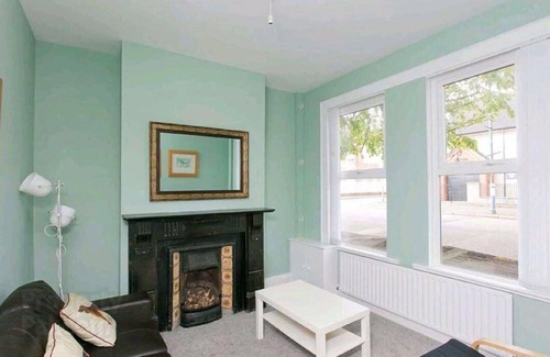 Belfast House | So-fresh So-clean Beautiful 3-bed House n Belfast