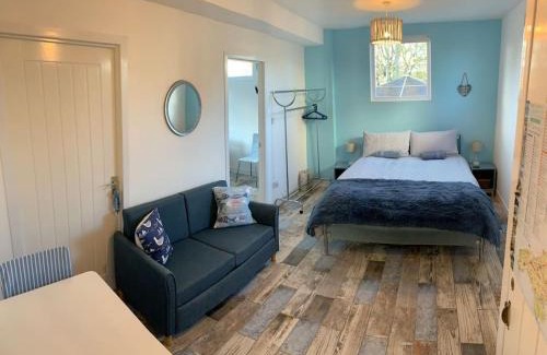 Charlestown Apartment | So Tranquil