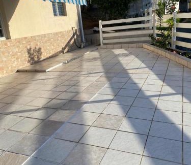 Tartane Apartment | Soanna - Appartement à 5 minutes à pied de la plage