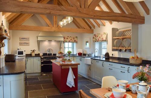 Llanfihangel-Ystrad House | Soar Cottage