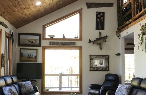 Cold Brook House | Soaring Eagle Loj in Adirondacks perched on Hinckley Lake