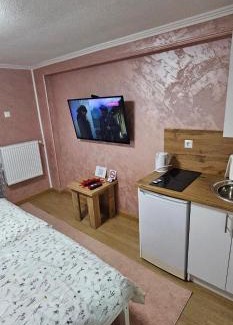 Tuzla House | Sobe Amar