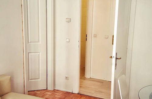Innere Stadt Apartment | Sobieski City Apartment 11