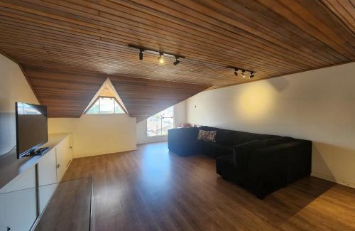 Guabirotuba House | Sobrado do Guabi