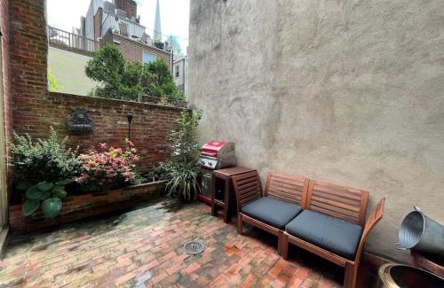 Society Hill House | Society Hill, Historical Luxury Home, 3Bd/2.5Ba