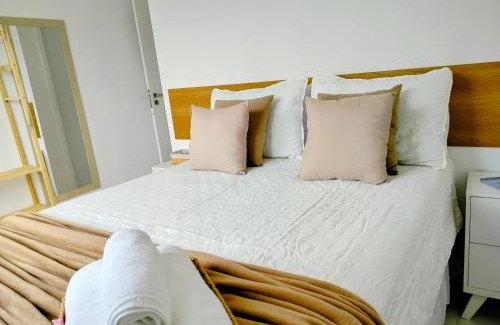 Aruanda Apartment | Sol Prime Aracaju - Varanda - 2 quartos com ar - vista piscina - a 6 minutos da praia de Aruana