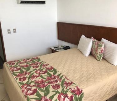 Vitoria Apartment | Sol Victoria Marina Flat