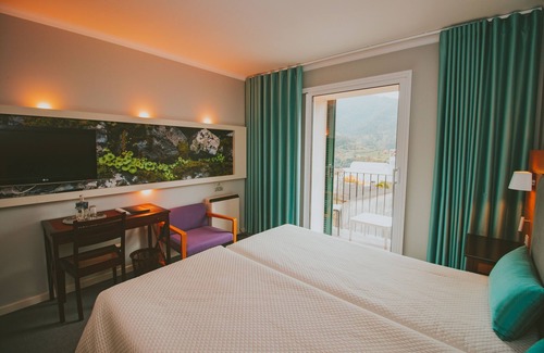 Sao Vicente House | Solar da Bica