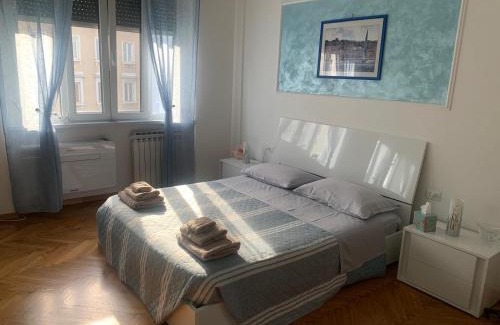 Barriera Vecchia-San Giacomo House | SoleMare Rooms Trieste