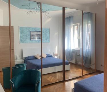 Barriera Vecchia-San Giacomo House | SoleMare Rooms Trieste
