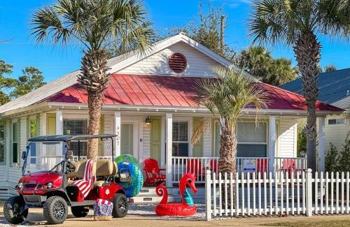 Crystal Beach House | SolMate Free Golf Cart & Pool Heat Deals