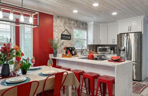 Crystal Beach House | SolMate Free Golf Cart & Pool Heat Deals