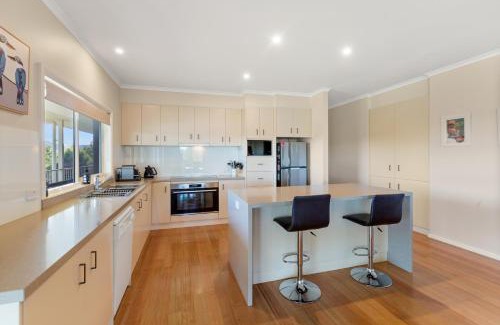 Bonnie Doon House | Someplace Else