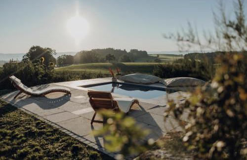 Wiggensbach Apartment | sona Suites Allgäu - Sauna, Whirlpool & Alpenblick