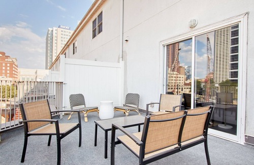 SoNo Apartment | Sonder Baltimore Place | Two-Bedroom Apartment w/Balcony