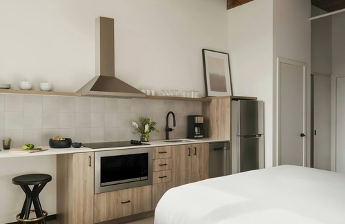 Near West Side Apartment | Sonder by Marriott Bonvoy Market Hall Apartments West Loop