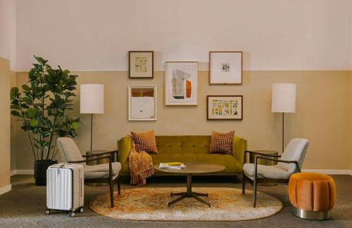Downtown Detroit Apartment | Sonder by Marriott Bonvoy Gabriel Richard Apartments Downtown