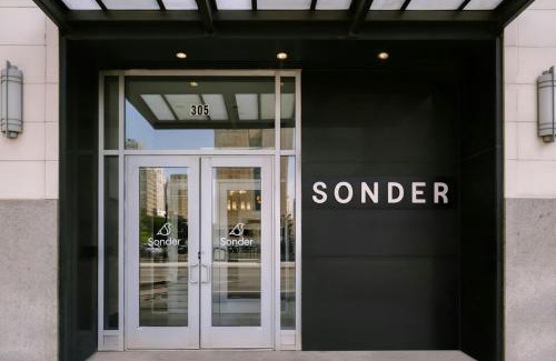 Downtown Detroit Apartment | Sonder by Marriott Bonvoy Gabriel Richard Apartments Downtown