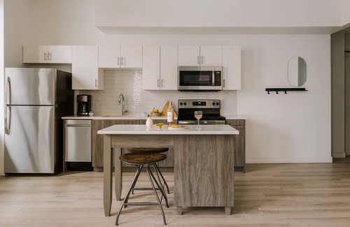 Midtown Village Apartment | Sonder The Witherspoon | Stellar One-Bedroom Apartment