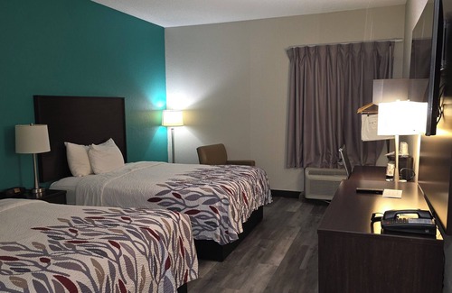 Ames Hotel | Sonesta Essential Ames
