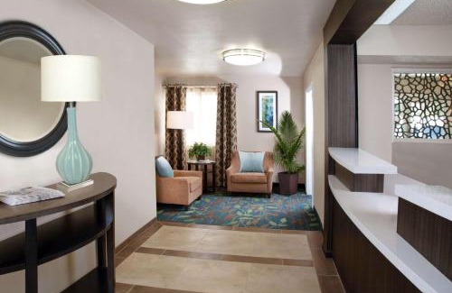 Plano Hotel | Sonesta Simply Suites Plano Frisco