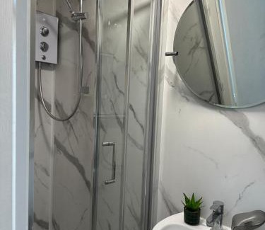 Custom House House | SONG House