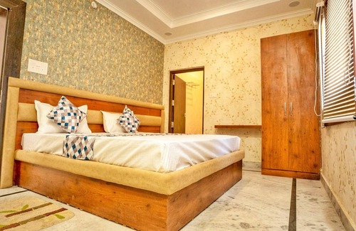 Khajuraho Hotel | Soni's Mansion
