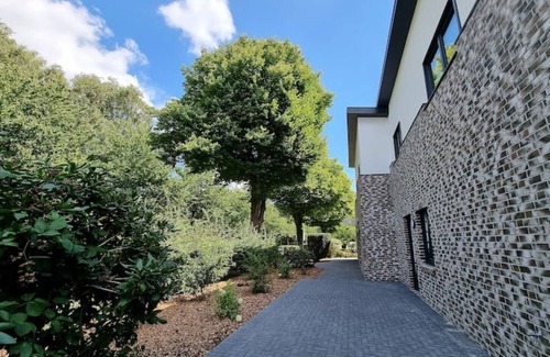 Langendamm Apartment | "sonnendeck" - Moderne Ferienwohnung in Varel