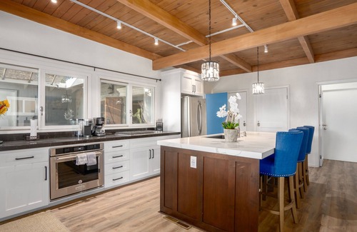 Sonoma Villa | Sonoma Villa by Standout Stays