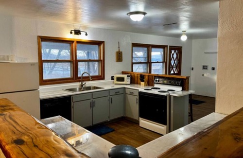 Mesa Other | Soothing farmhouse with horse paddock on the Grand Mesa, largest flattop mt.