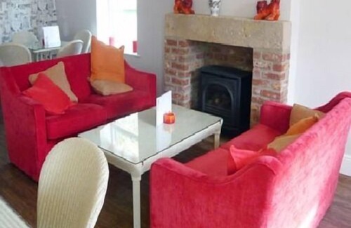 Ripley Bed & Breakfast | Sophie's Bed and Breakfast