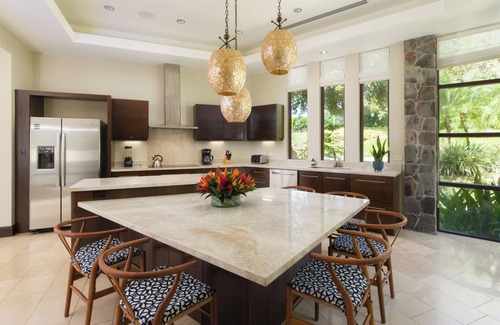 Papagayo Peninsula House | Sophisticated Coastal Retreat with ocean views in Peninsula Papagayo.