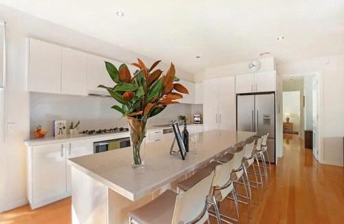 Sorrento House | Sorrento Del Mar by Ready Set Stay
