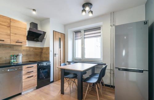 Sosnowiec Apartment | Sosnowiec City Centre Apartment by BookingHost