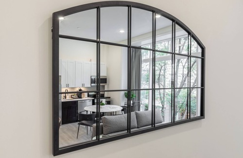 Rittenhouse Row Apartment | Sosuite at French Quarters - Rittenhouse Square