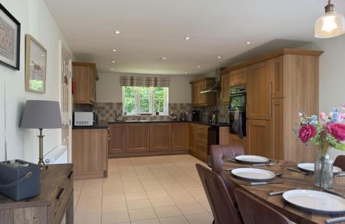Hawkchurch House | South Glebe