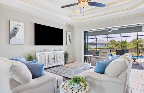 South Gulf Cove House | South Gulf Cove 3 Bedroom Canal Pool Home