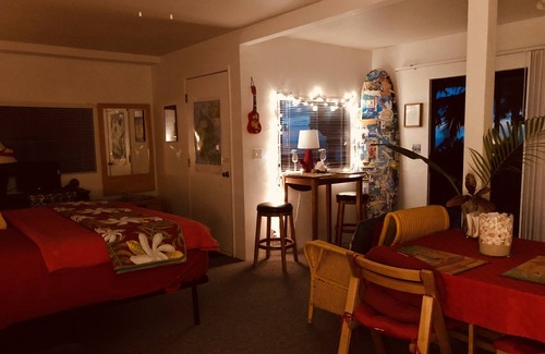Kona Paradise Apartment | South Kona Studio 2 mins from snorkeling beach