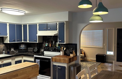 Rancho Bijou House | South Lake Tahoe Retreat - 30 Day Minimum Stay