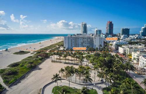 South Pointe Apartment | South of Fifth Family & Pet-Friendly Retreat Across from Best Beach in Miami